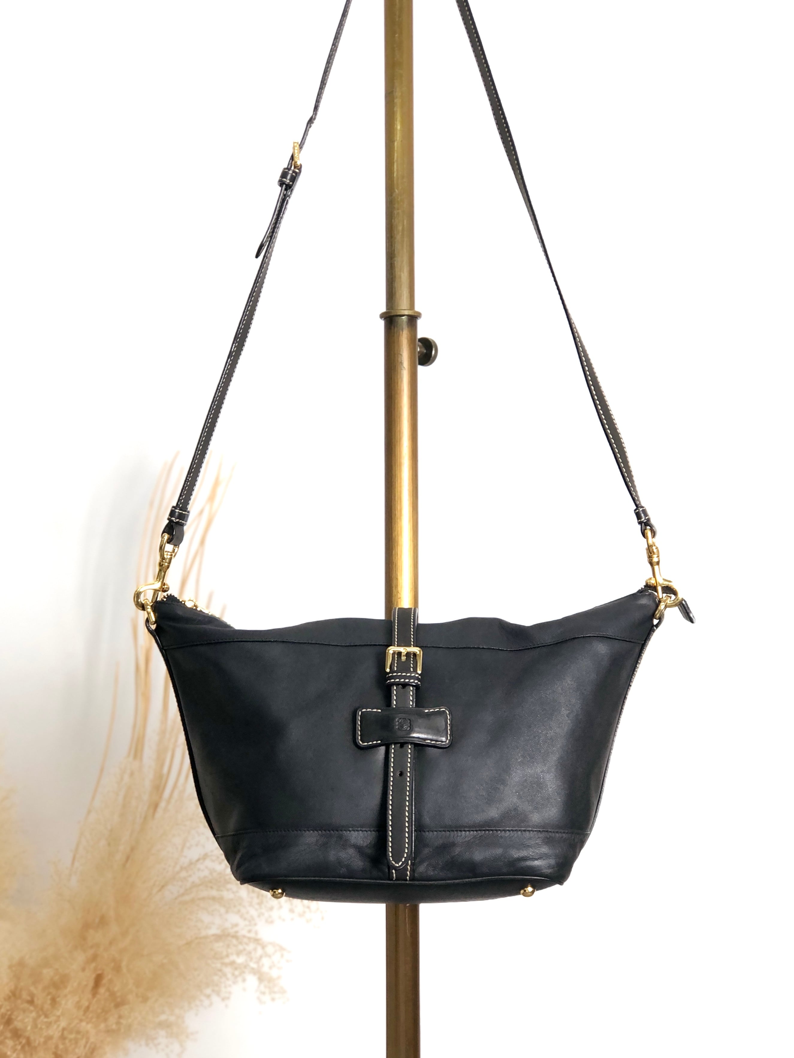 LOEWE ロエベ ショルダーバッグ ブラック フロントバックル 2way