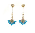 【揺れる扇のような】アマゾナイトのタティングレースピアス-水色-