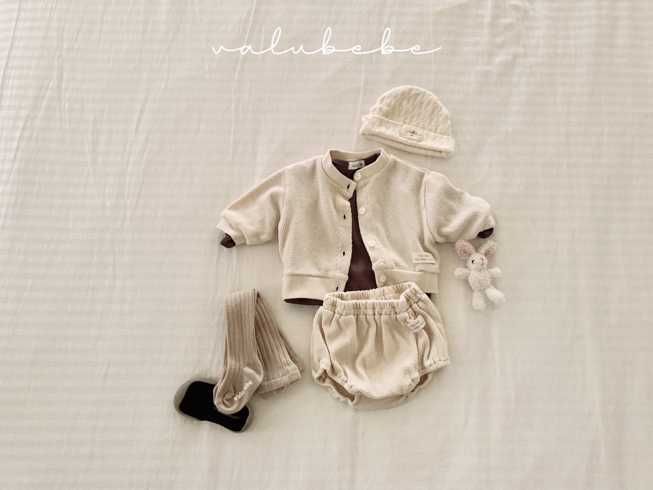 Valubebe 26/AP (Baby) Daily Button Placket Tee