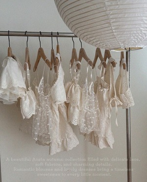 Aosta / Lace Bustier