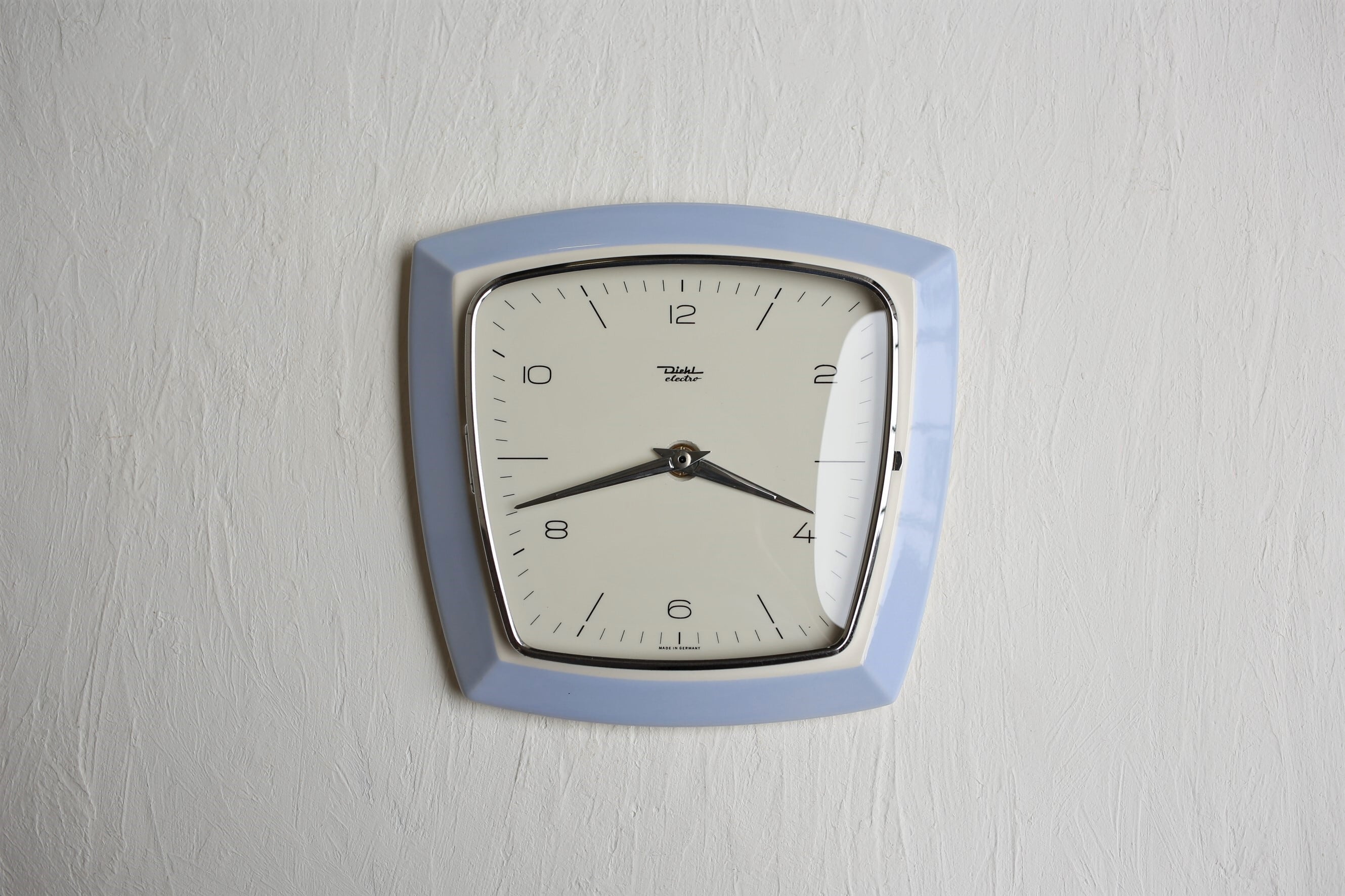 ドイツ アンティーク ヴィンテージ Diehl 陶器 壁掛け時計 (電池式クォーツ) N-03287