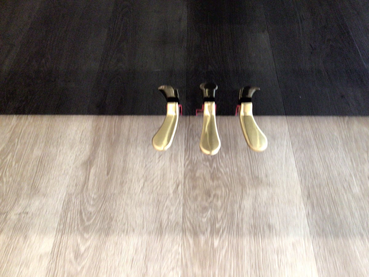 中古ヤマハアップライトピアノ　b121