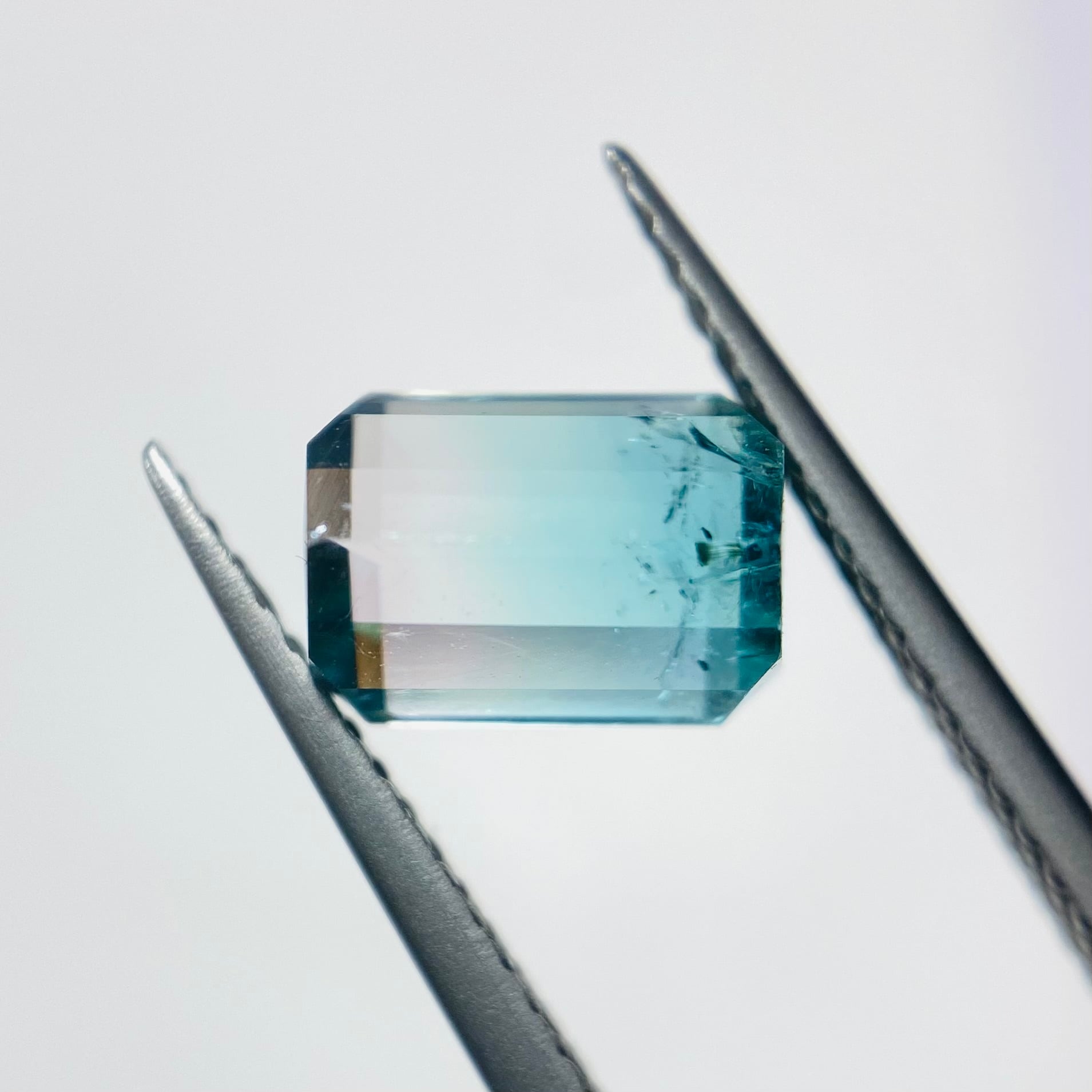 南国カラーのバイカラートルマリン