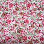 ブロックプリント生地【50cm単位】インド綿 花柄 白×ピンク/黄緑 #11210-WT1