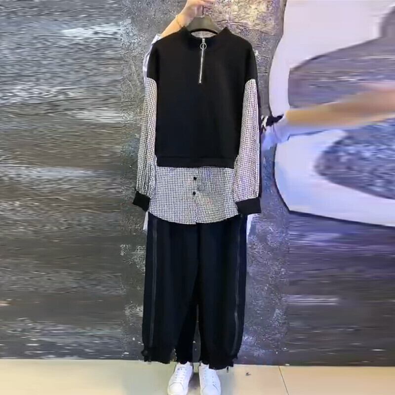 プラスサイズの女性の2020年秋のTシャツトップス女性の太った姉妹ルーズベリーカバー偽の2枚の薄いボトミングシャツパンツ ミックスインファッション1477655046