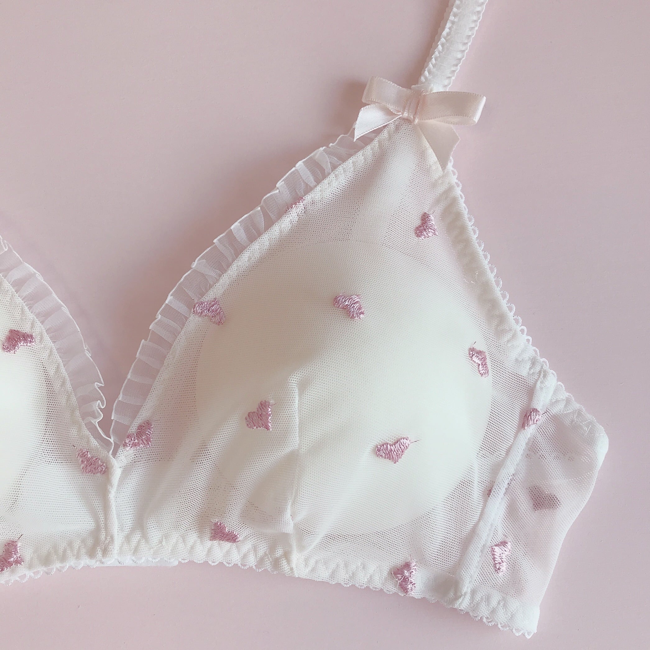 pink hearts bralette(baby pink)