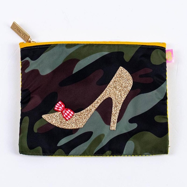 ポーチ　TUNIC　レオン＆チャーリーのメッシュポーチ　迷彩／ゴールド　18105-C