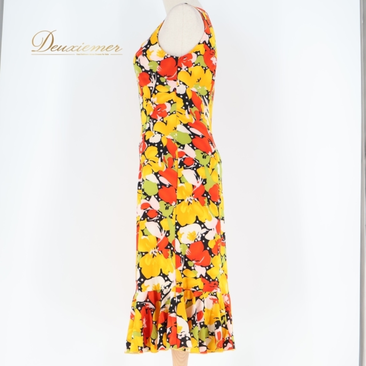 フラメンコ 衣装 ワンピース ドレス イエロー系 オレンジ系 レッド系 黄色 オレンジ 黒 ブラック 花柄 伸縮 ストレッチ 軽い パーティ 発表会 コスチューム おしゃれ レディース 女性用 フラワープリント