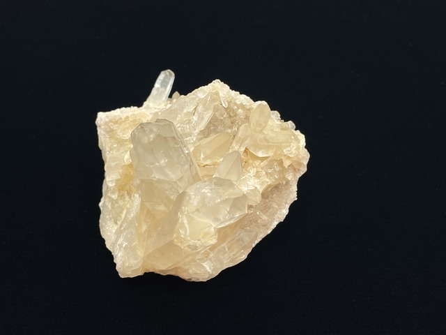 クラスター（ヒマラヤ水晶）