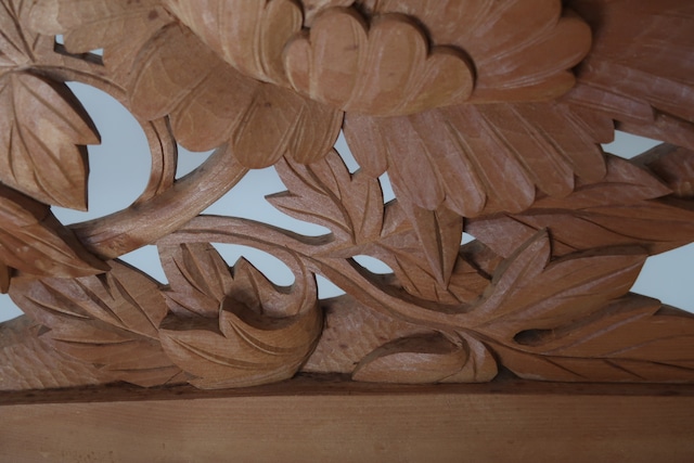 Peonies in a Fan of Light ― An Original Wood Relief by Tessō Mori