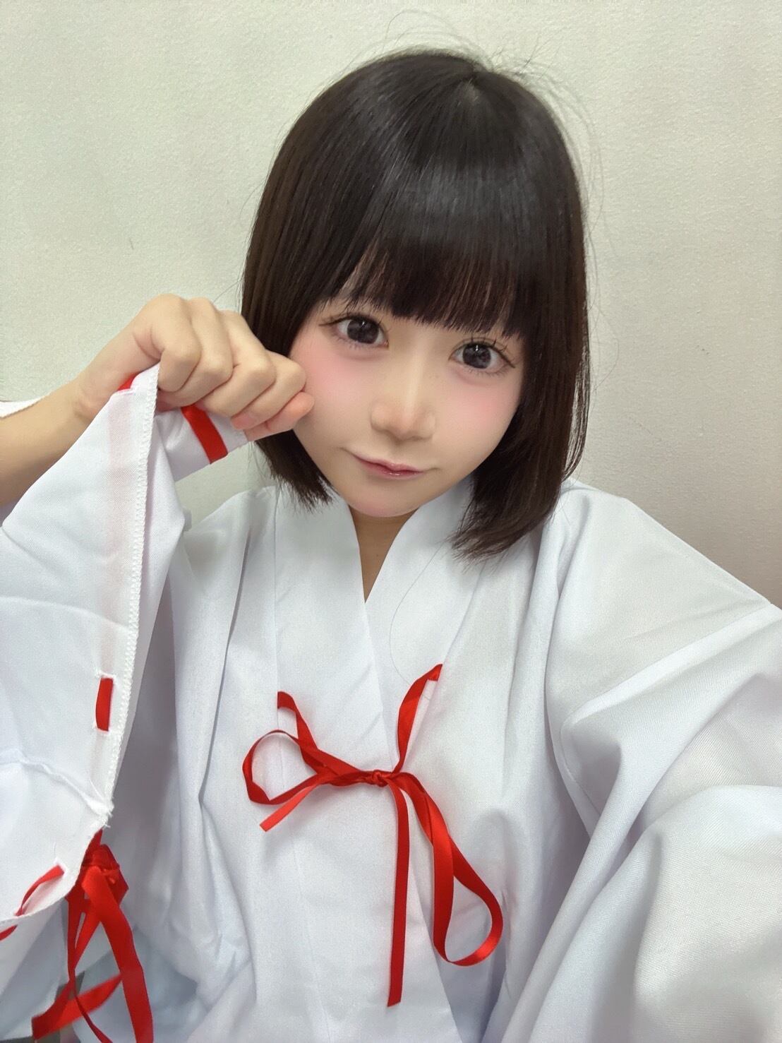 神崎ねねオンラインチェキ（巫女） | にっぽん！真骨頂オンラインショップ