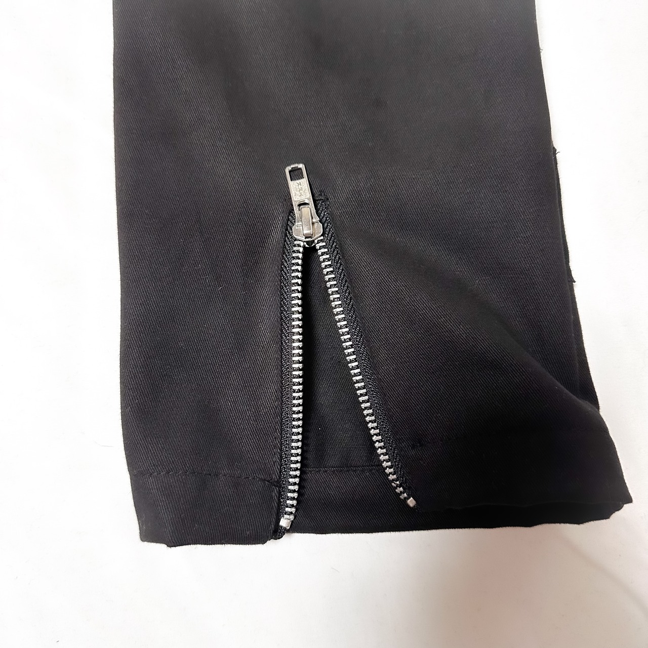 UNFINISHED スカートクラストパンツ24058