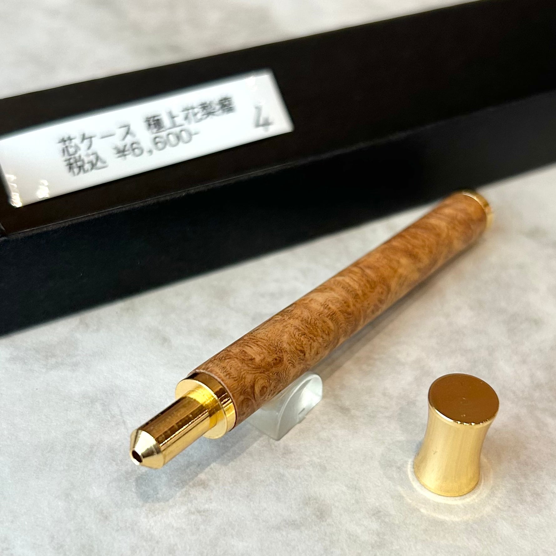こぶた工房 シャープ芯ケース【 極上花梨瘤 ④ （ゴールド金具