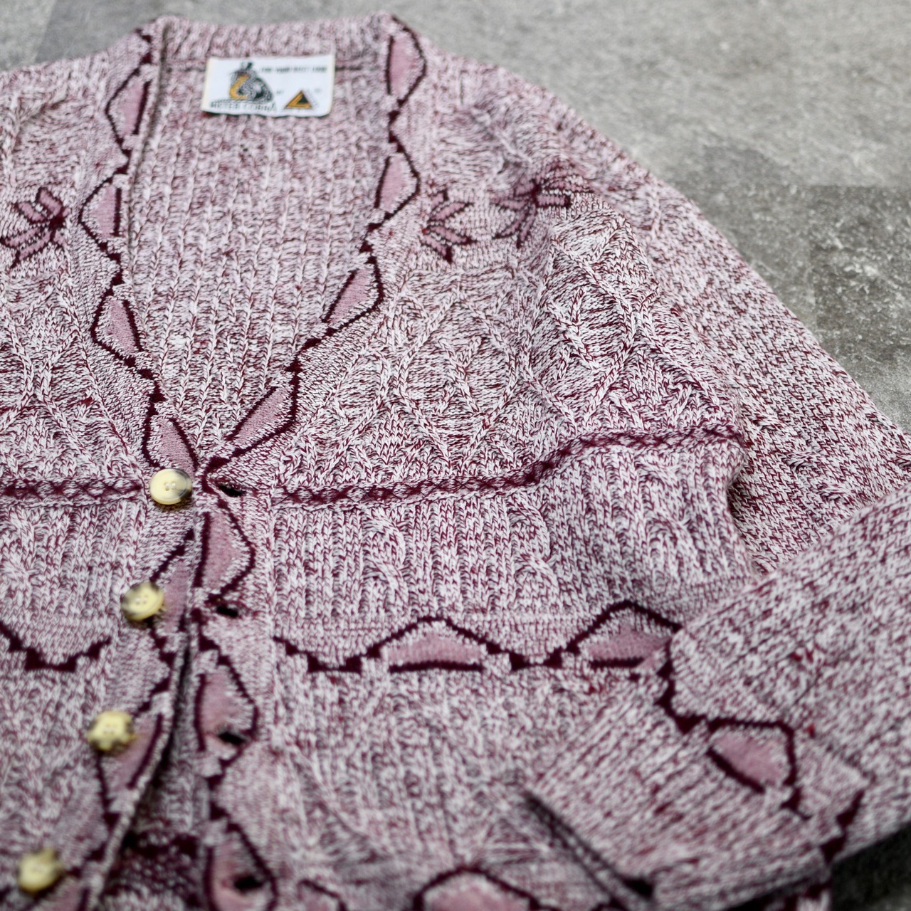 design acryl cardigan