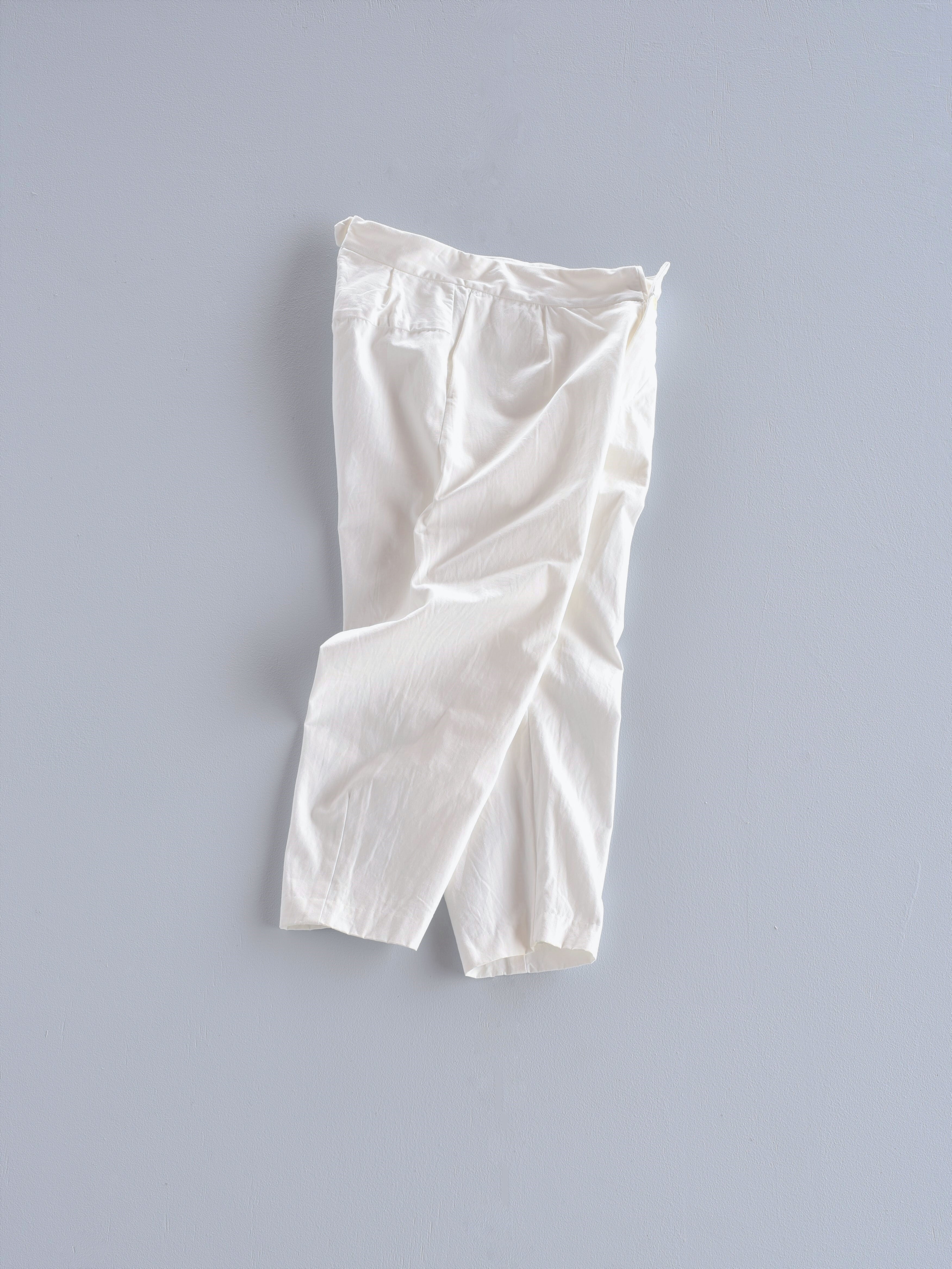 YAECA |テーパードパンツ white