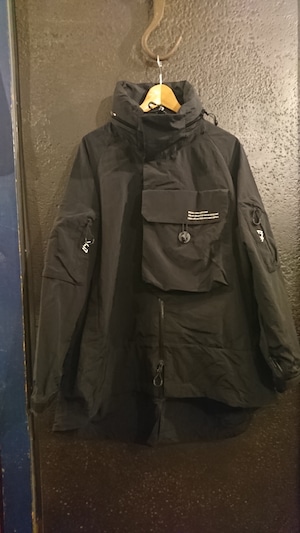 COMFY CMF OUTDOOR GARMENT "BAA EXCLUSIVE OVER COAT" Black Color