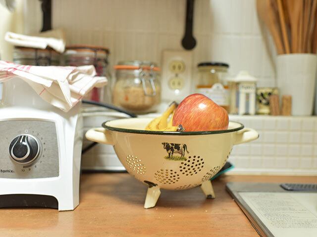 猫足がかわいいホーローのコランダー フレンチアンティーク | Petite Clé