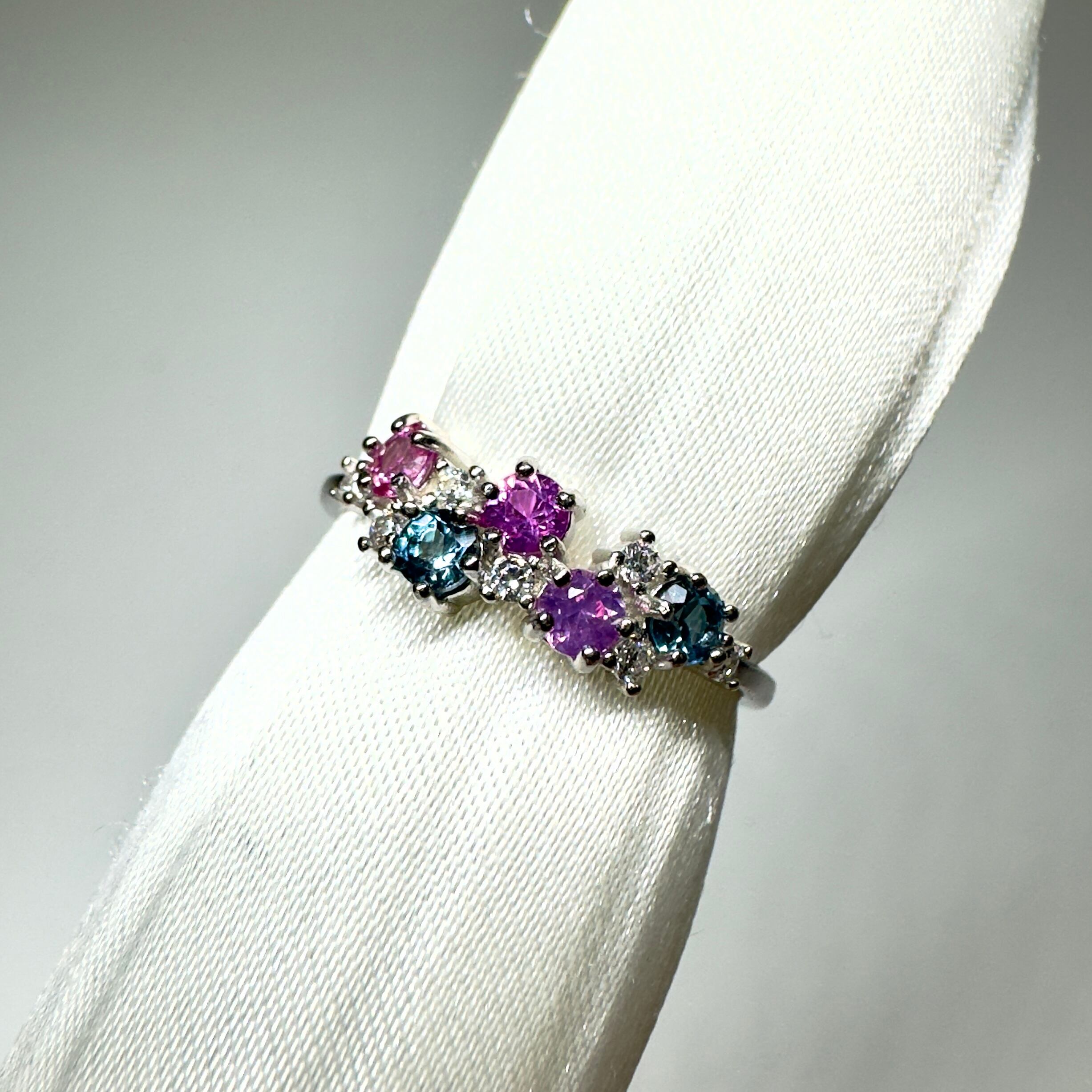 リースRing♦︎非加熱サファイア&ロンドンブルートパーズ♦︎