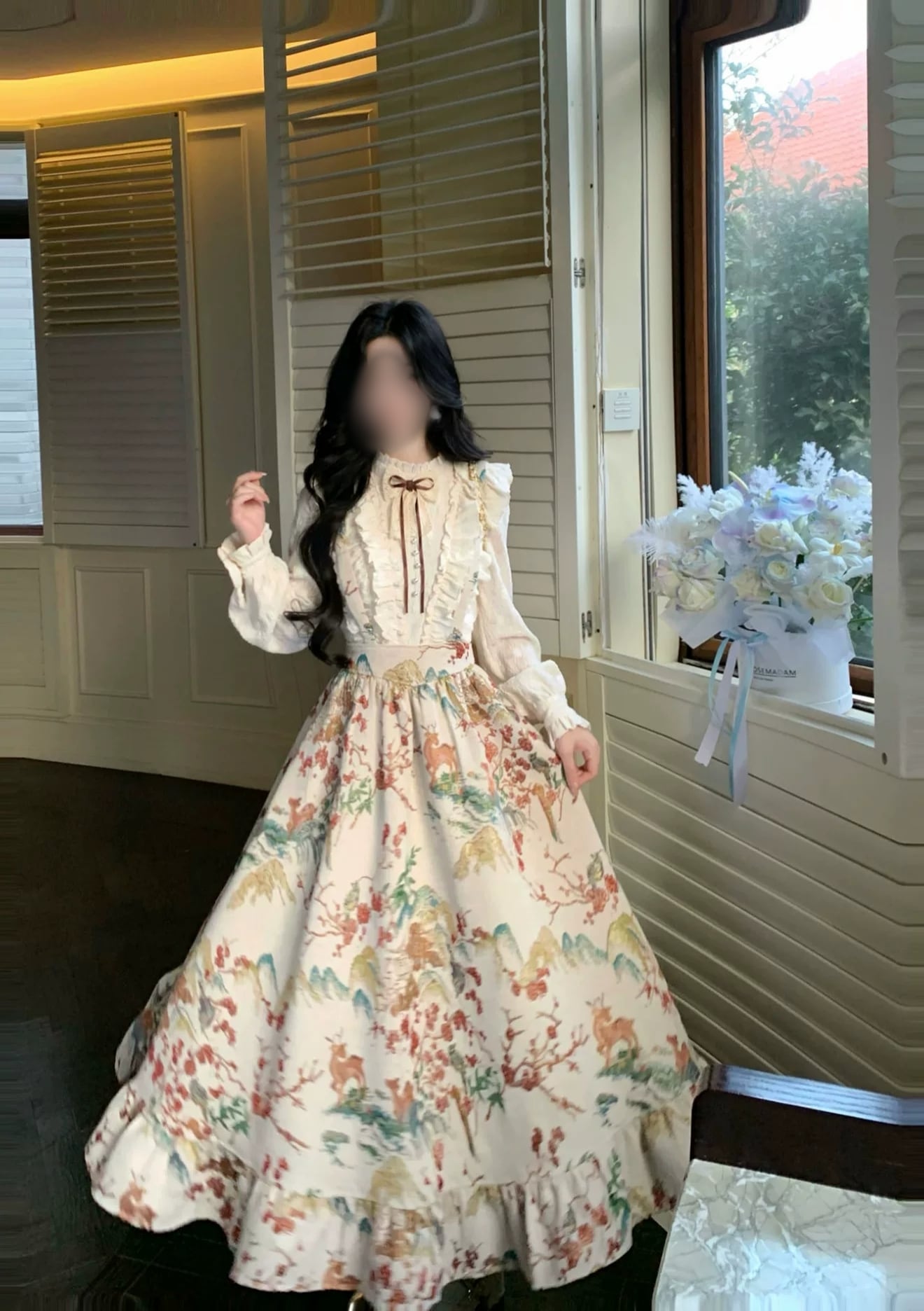 アンティークガーデンサスペンダースカート｜花柄・ロング丈