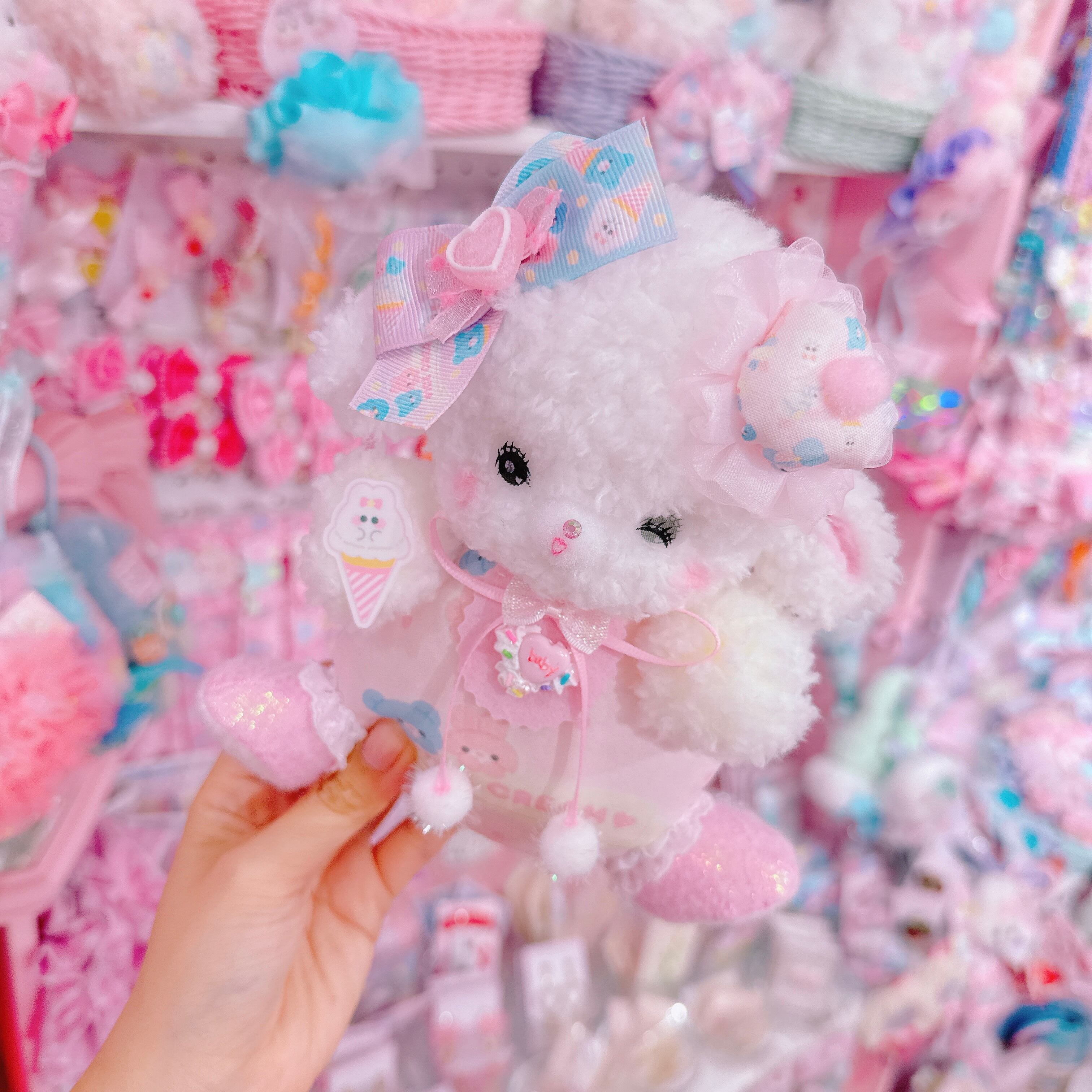 【M4】54-9ウィンクするよ♪羊ぬいぐるみ