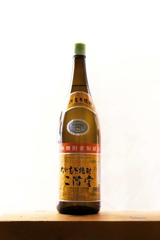 二階堂酒造　大分むぎ焼酎　二階堂　25度 　1.8ℓ