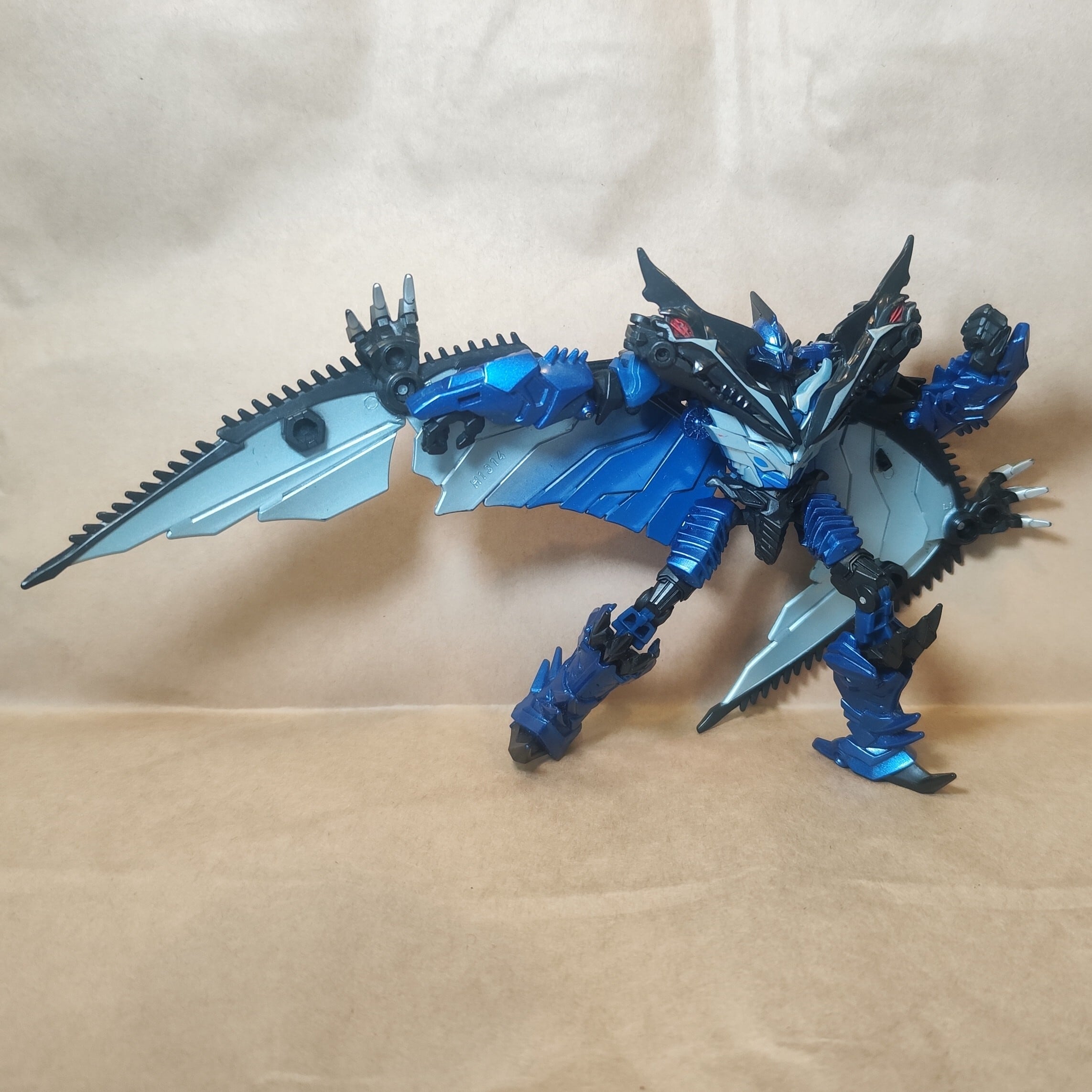 欠品あり】トランスフォーマームービー ストレイフ | パペランポロプス