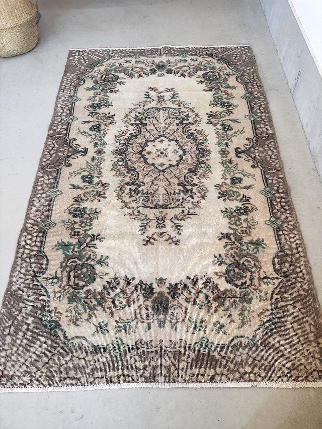 Turkish rug 203✕121cm No.391