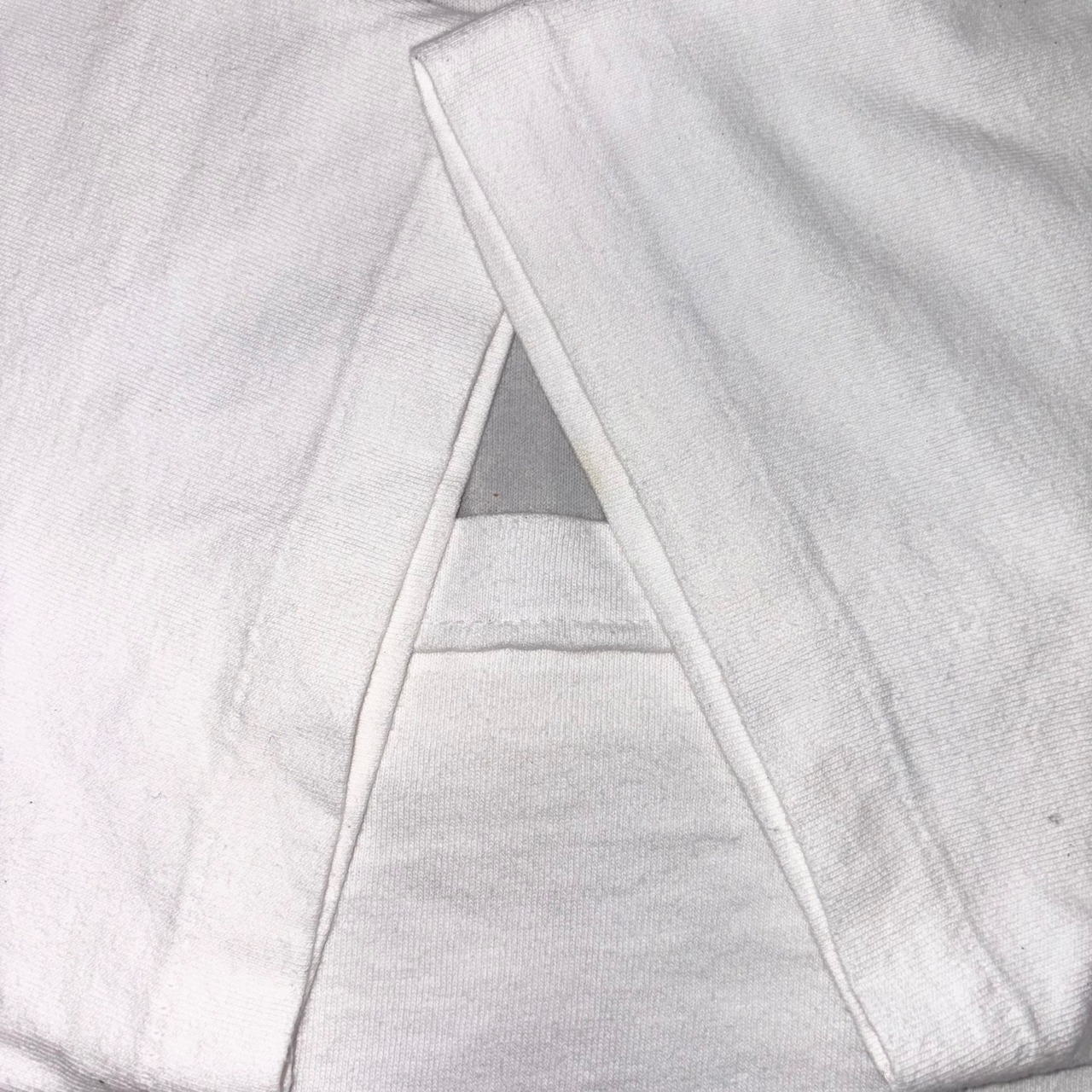 vintage 1997’s JOHN LENNON music tee “imagine” photo by Peter Fordham