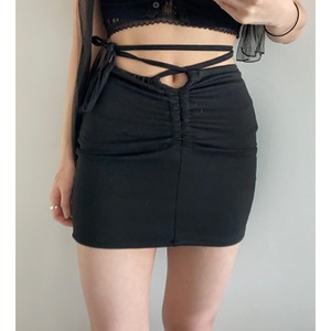 [KIIKO] String Hole Shoring Mini Skirt 正規品 韓国ブランド 韓国代行 韓国通販 韓国ファッション スカート