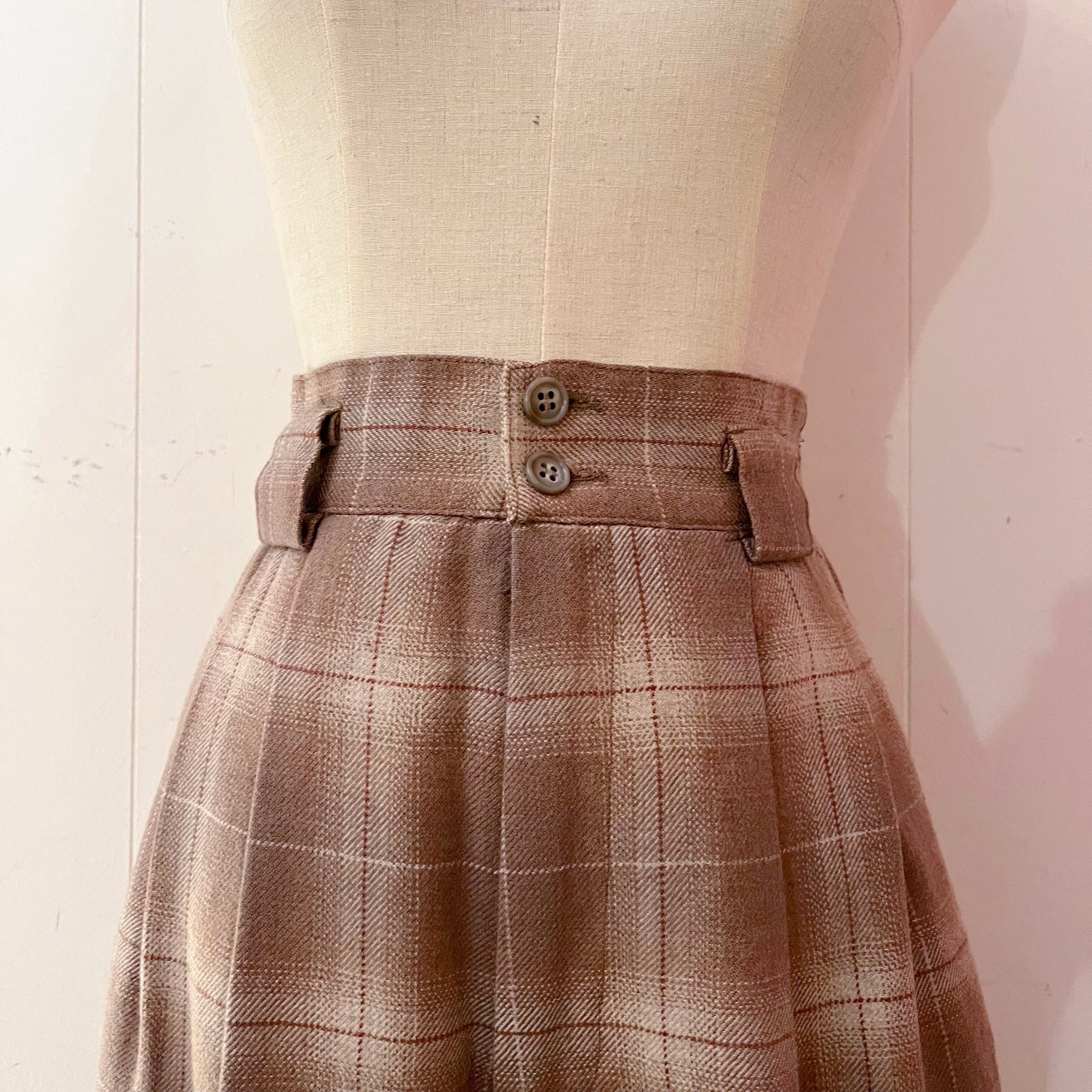 pale brown check tuck pants