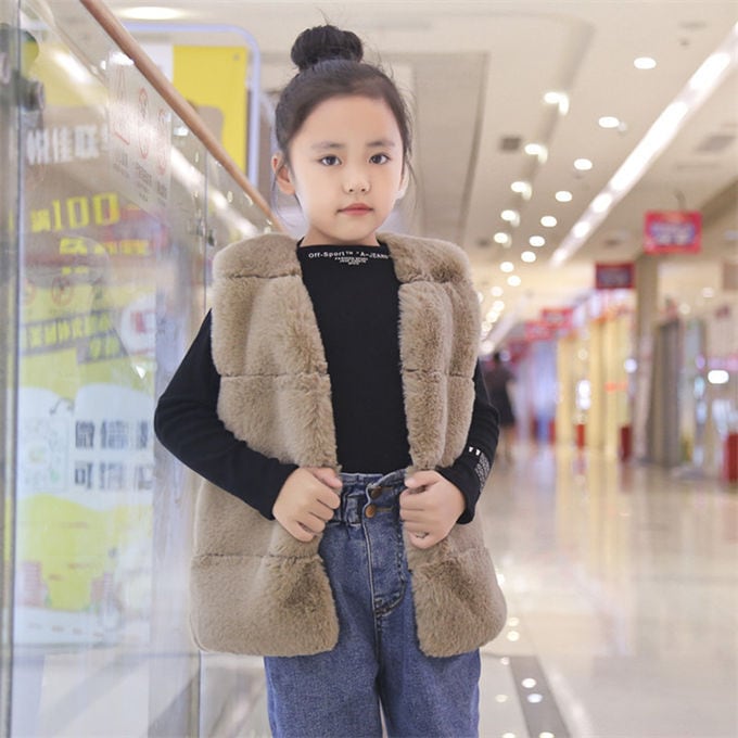 毛皮ベスト 子供服 ファーベスト チョッキ 子ども キッズ 袖なし 毛皮