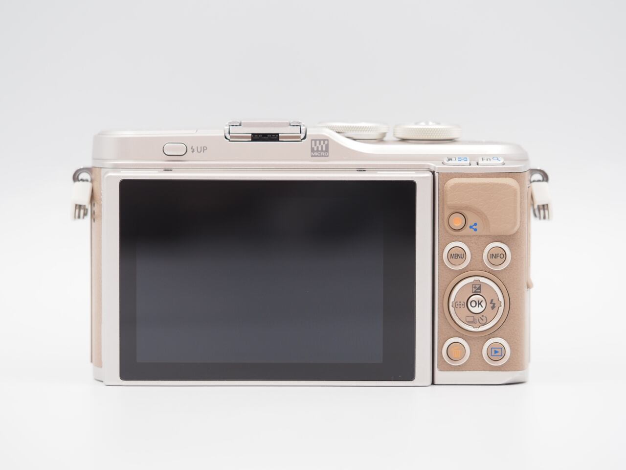 美品》OLYMPUS PEN E-PL10 14-42mm EZレンズキット 【公式通販】