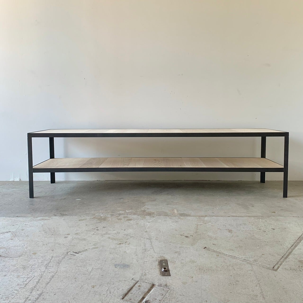 鉄枠のローボード　古家具　0710