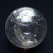 水晶 丸玉 虹入り 57mm スフィア 置物 水晶玉 一点物 151-8834