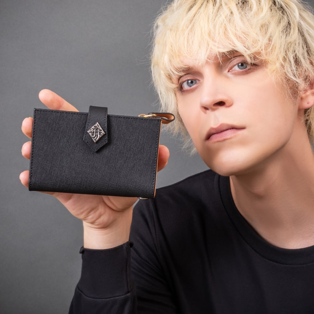 財布売り上げランキング2位】ソフィスティケートミディアムウォレット