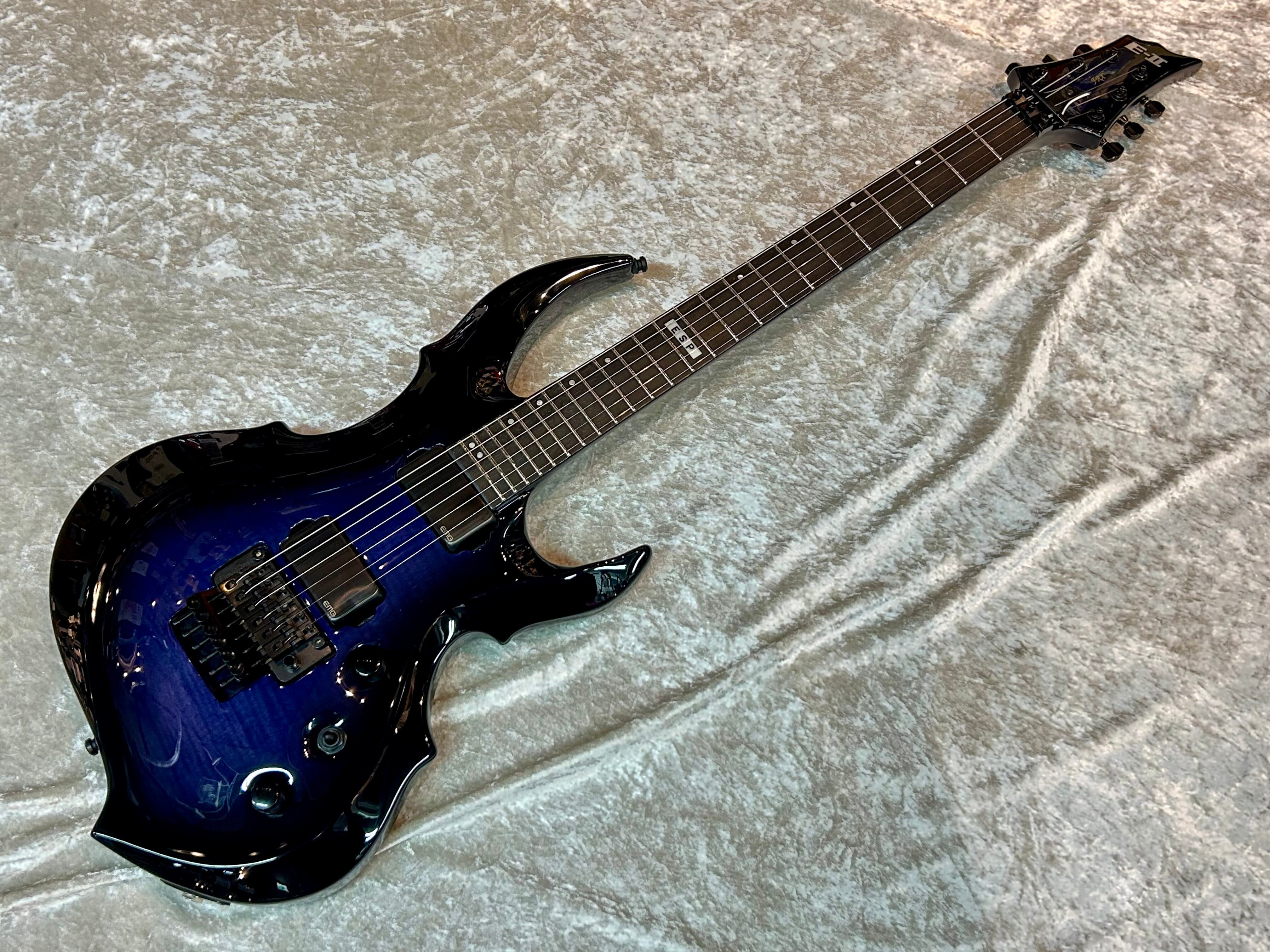 O.Z.Y Takamiy's Guitar (Black w/Red bevel) | BIGBOSS広島