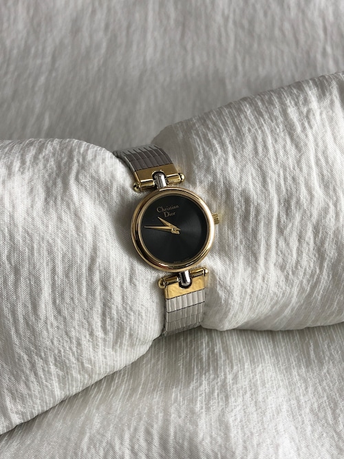 Christian Dior クリスチャン ディオール 腕時計 シルバー×ゴールド ロゴ ステンレススチール クウォーツ 3025 vintage ヴィンテージ オールド 3es7fc