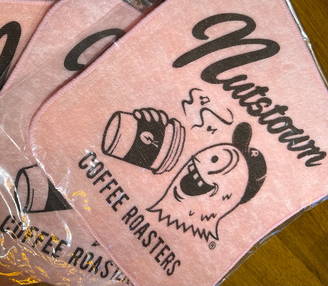 【NUTSTOWN】MINI  HAND TOWEL【KEEP WEIRD】