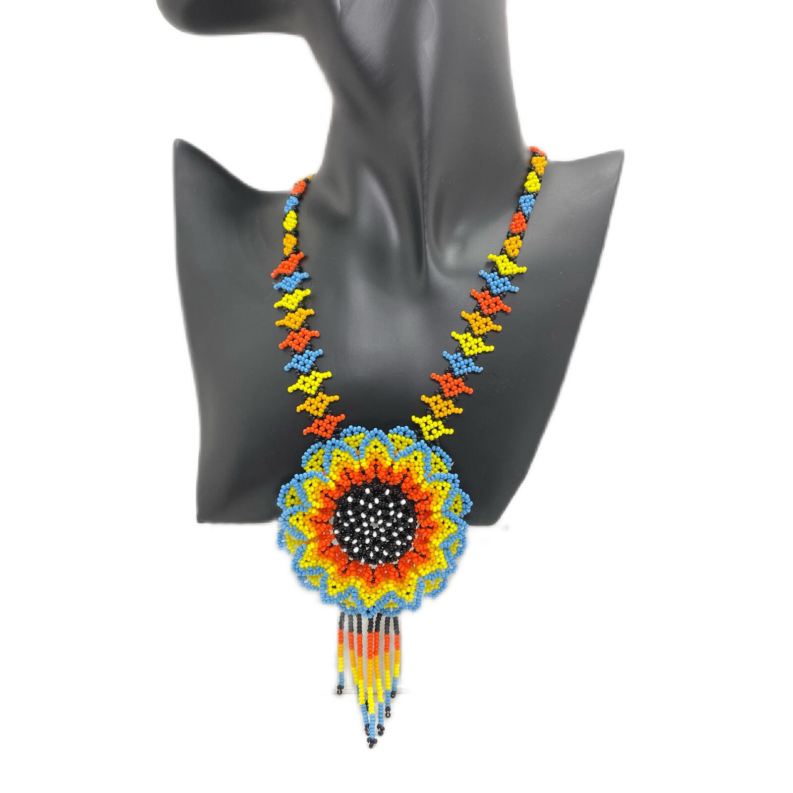 ウィチョル族ビーズネックレス Huichol Bead Art Accessory Sunflower Necklace