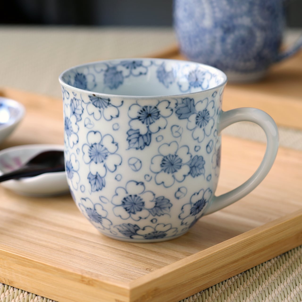 桜尽くし マグカップ 作:井手國博・与志郎窯(有田焼)