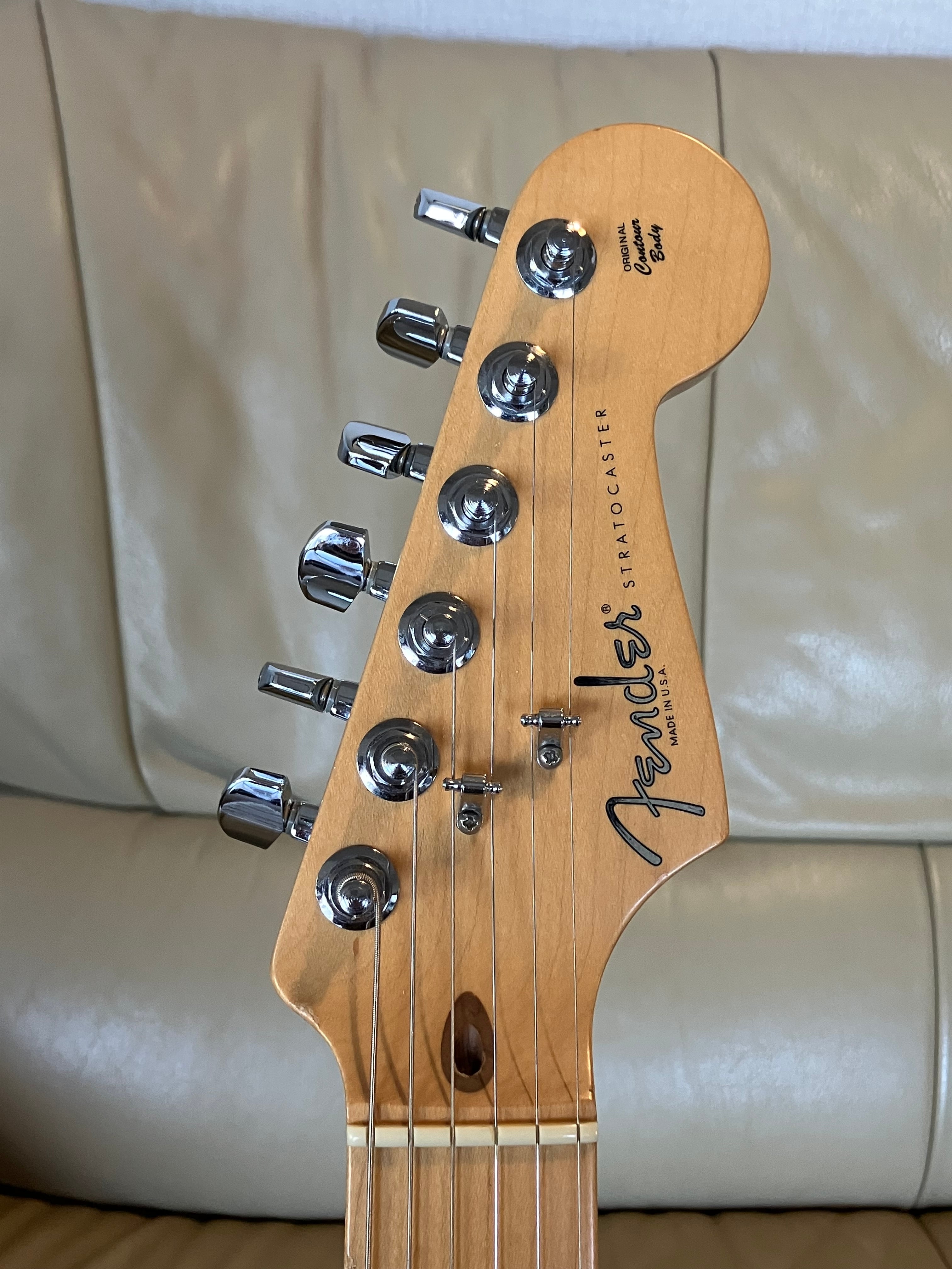 2002 Fender USA Highway One Stratocaster Cocoa Transparent