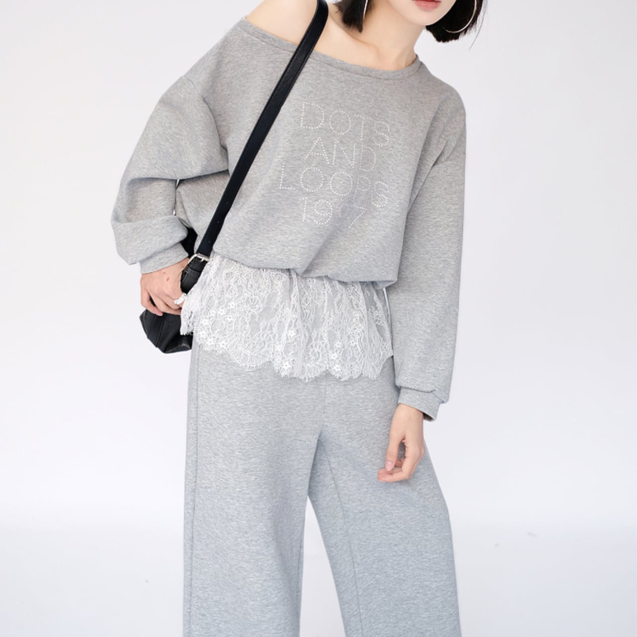 レースレイヤード風ロゴスウェットセットアップ m0106