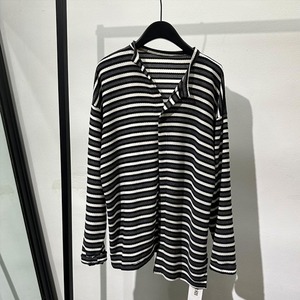 Loose Long Sleeve V-Neck Top