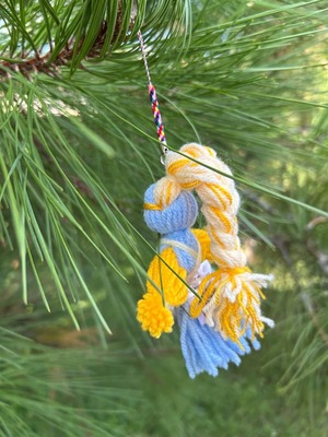 UA.Designerオリジナル手作りモタンカ　小　（ウクライナの御守り）