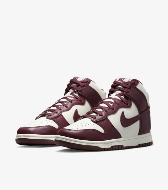 NIKE（ナイキ） EBERNON MID（エバノンMID） AQ1773-005 スニーカー 靴