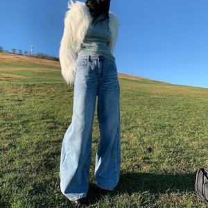 万能ライトブルー　ワイドストレート　ジーンズ〈１カラー サイズ S-L 〉