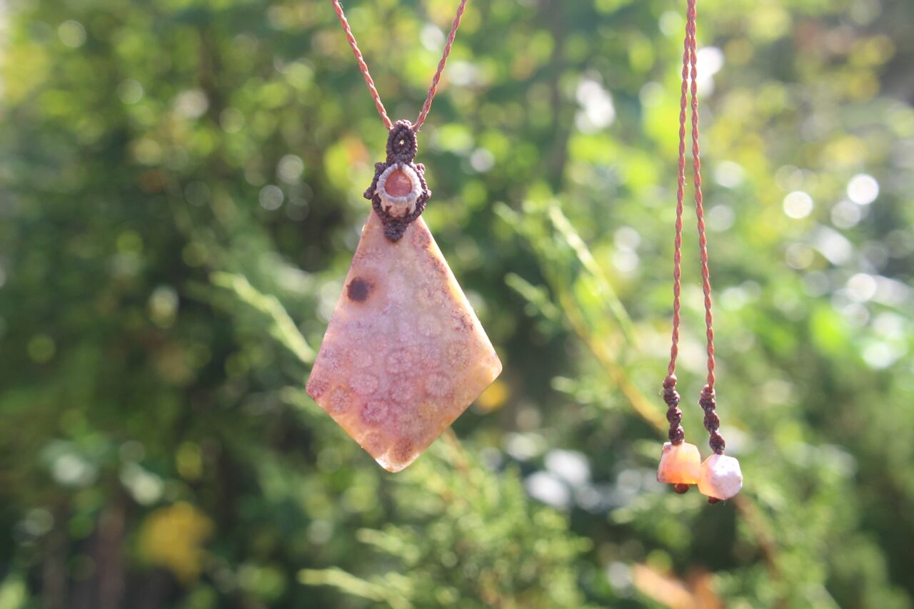 Fossil Coral & Sunstone micro macrame pendant