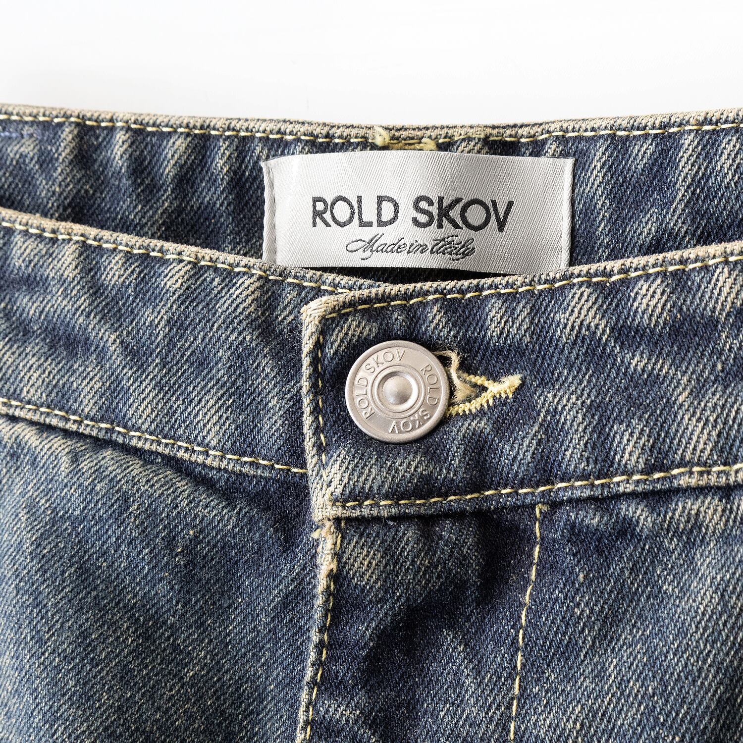 UNEEK BASEMNT - Discover independent style.