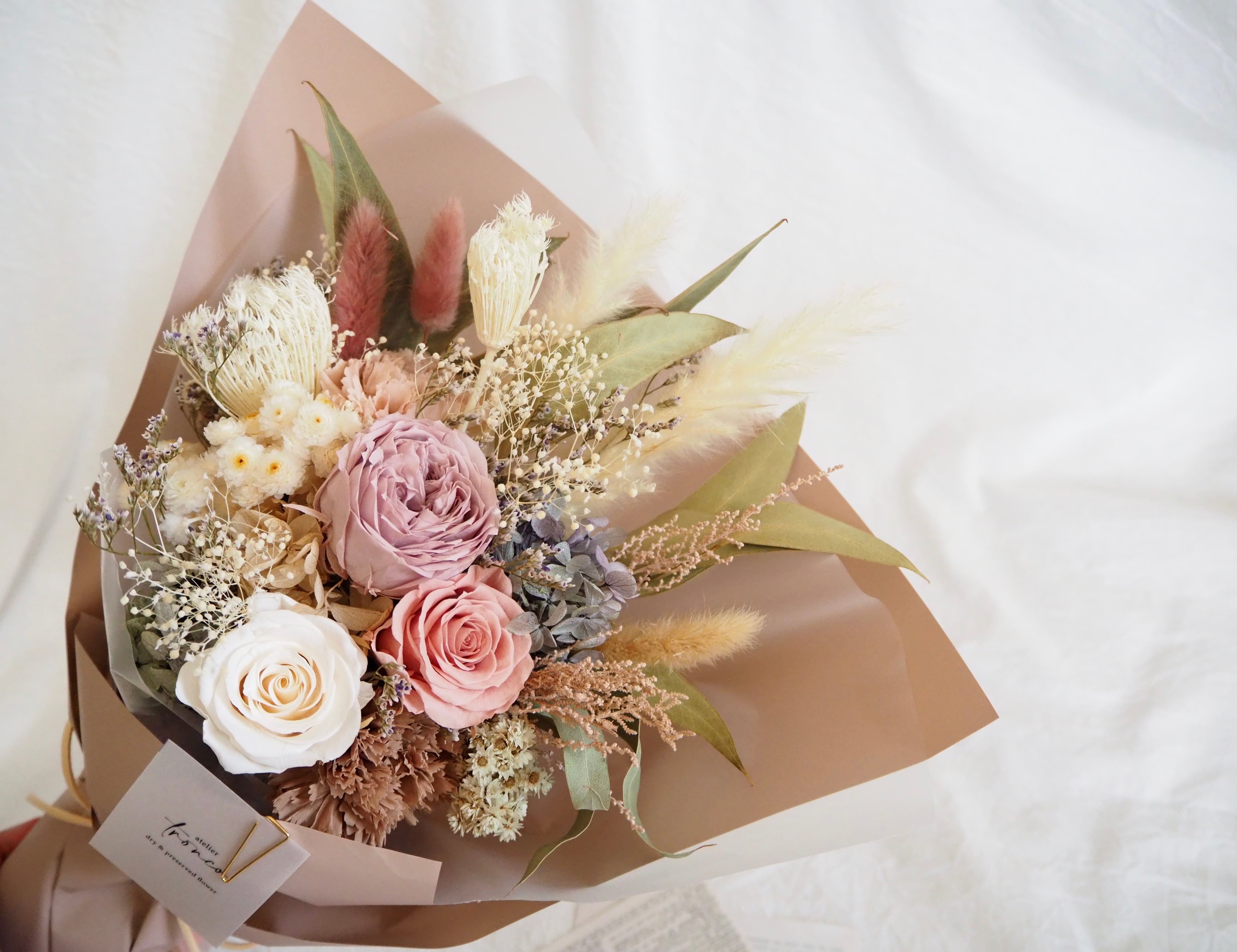 ドライ・プリザーブドフラワー アート プリザーブドフラワー「ヴェール」ピンク M | 花・花束を贈るなら第一