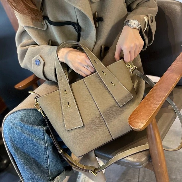 エレガントトートバッグ